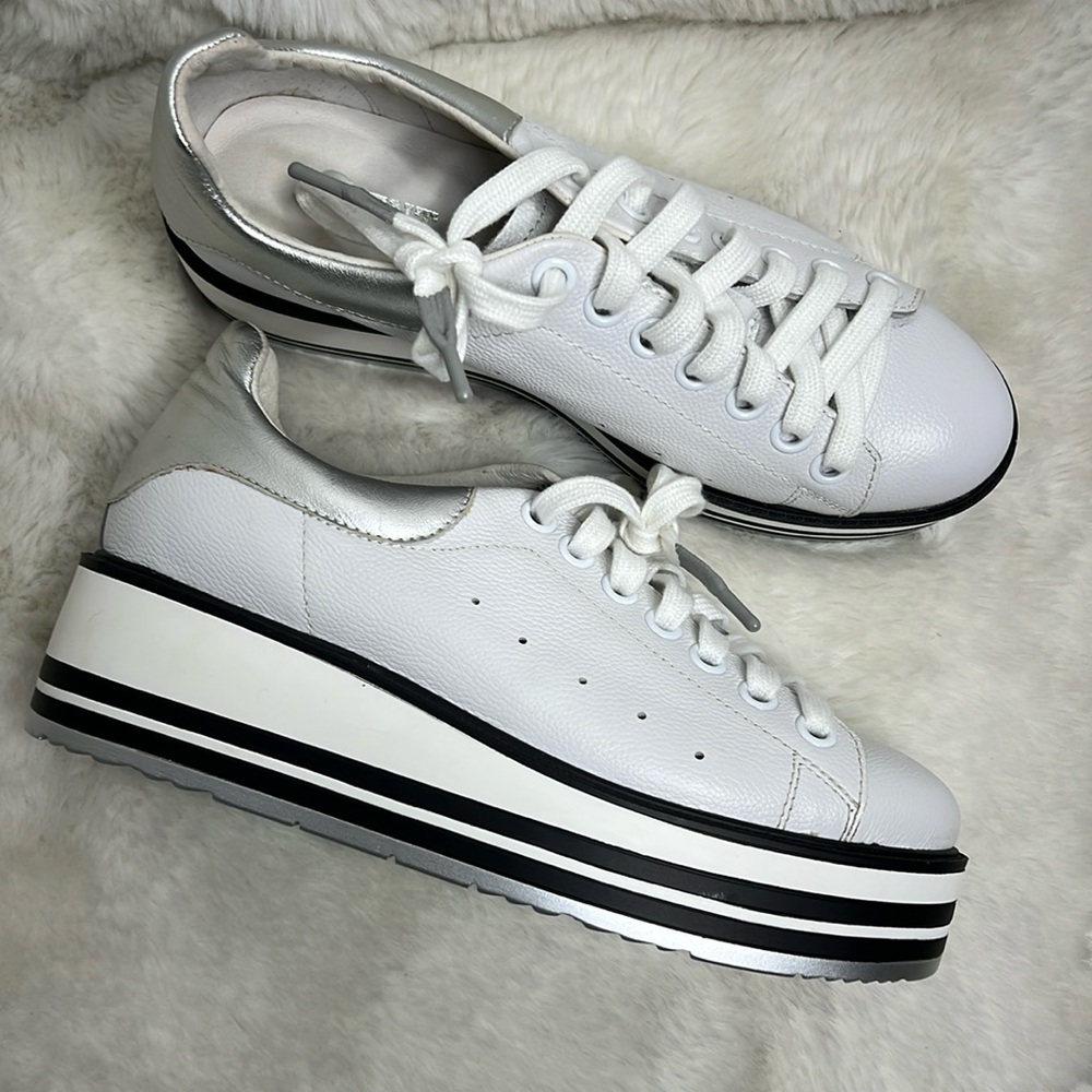 Silent D Siobhan white wedge platform sneakers from Nordstrom EUC